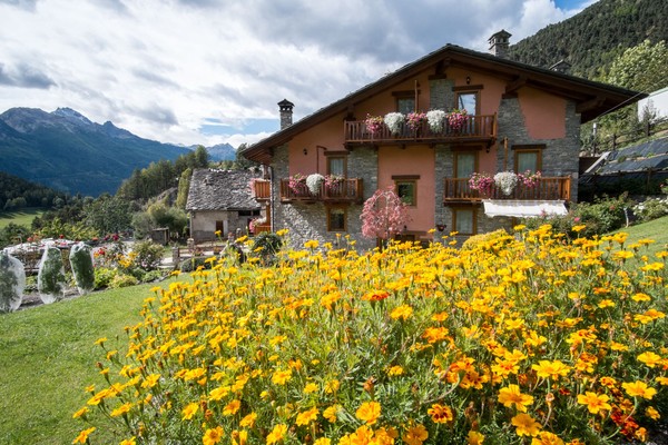 Photo exteriors Bed & Breakfast Au Coin Du Village