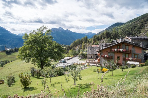 Photo exteriors Bed & Breakfast Au Coin Du Village