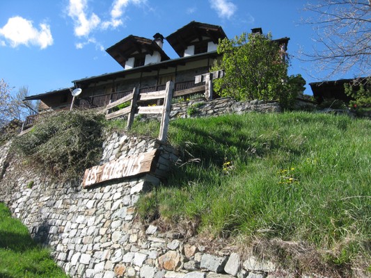 Foto esterno Pensione in agriturismo Les Ecureuils