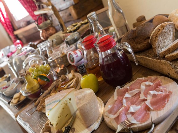 Das Frühstück Zimmervermietung La Maison d'Antan