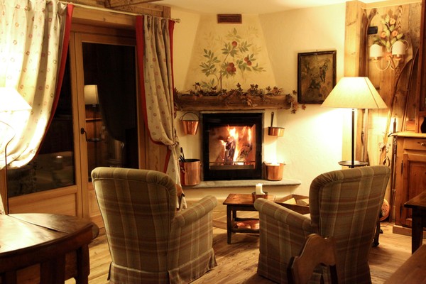 La zona giorno Albergo Auberge de La Maison