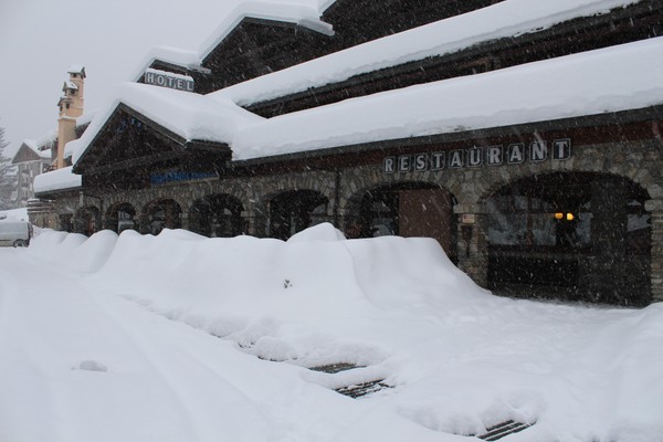 Photo exteriors Hotel Mont Blanc