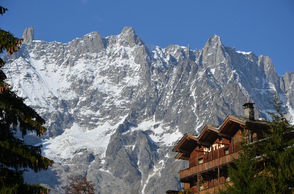 Foto esterno Hotel Svizzero