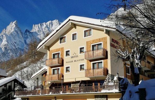 Foto invernale di presentazione Hotel La Vallée Blanche - Hotel + Residence 3 stelle
