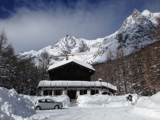 Foto Außenansicht Hotel Miravalle