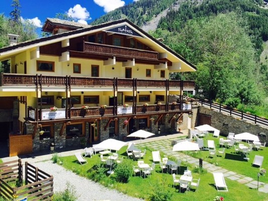 Foto esterno Hotel Shatush