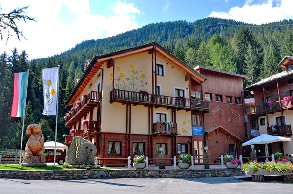 Foto esterno Hotel Boton d'Or