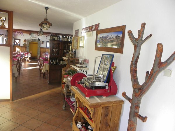 The restaurant La Thuile (Monte Bianco) Les Granges