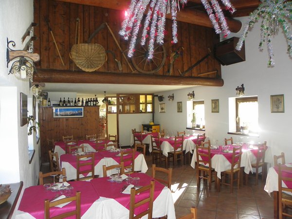 The restaurant La Thuile (Monte Bianco) Les Granges
