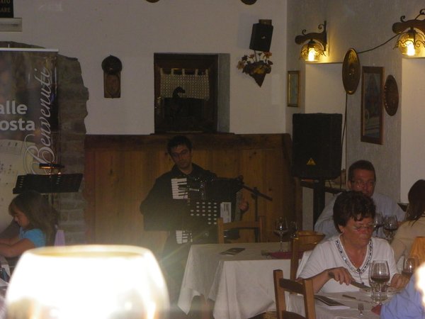 The restaurant La Thuile (Monte Bianco) Les Granges