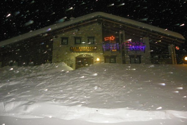 Photo exteriors in winter Les Granges
