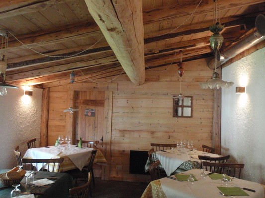 The restaurant Courmayeur (Monte Bianco) Chalet Val Ferret