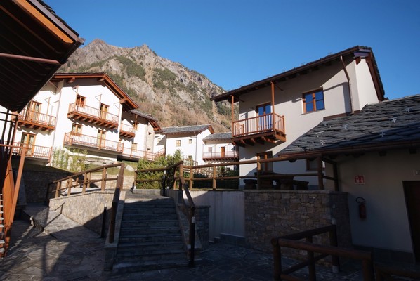 Foto esterno Residence RTA Villaggio delle Alpi