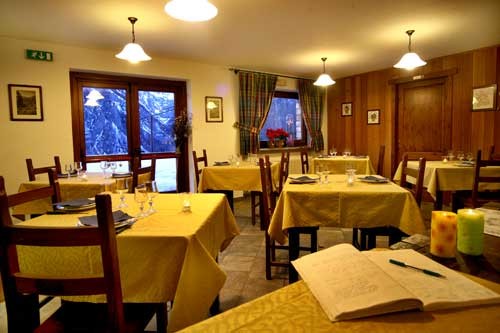 Das Restaurant Courmayeur (Monte Bianco) Chambres d’hôtes Le Rêve
