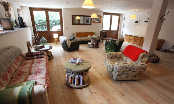 The living area Guest house Maison le Champ