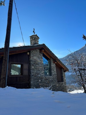 Foto Außenansicht B&B + Ferienwohnungen Trois Couronnes