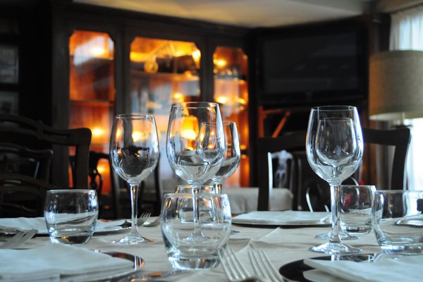 The restaurant Breuil-Cervinia (Monte Cervino) Hostellerie des Guides