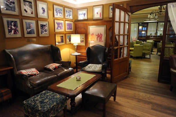 Die Gemeinschaftsräume Hotel Hostellerie des Guides