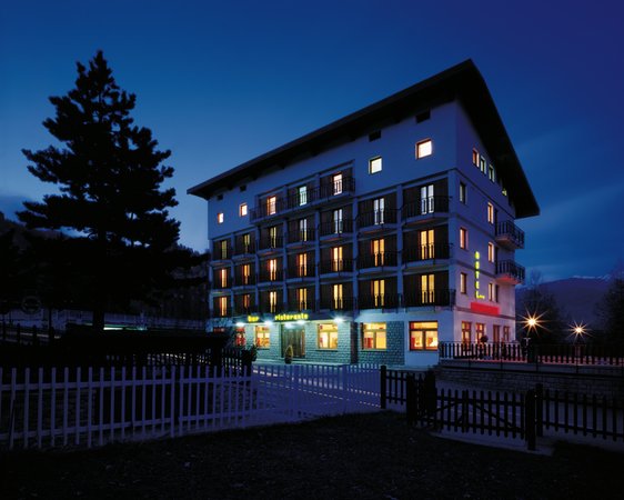Foto estiva di presentazione Hotel Panoramique