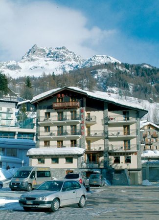 Foto invernale di presentazione Hotel Bijou