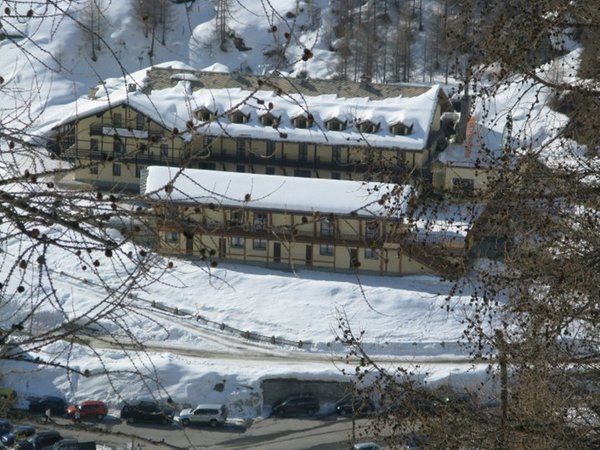 Foto esterno in inverno Chalet du Lys Hotel & SPA
