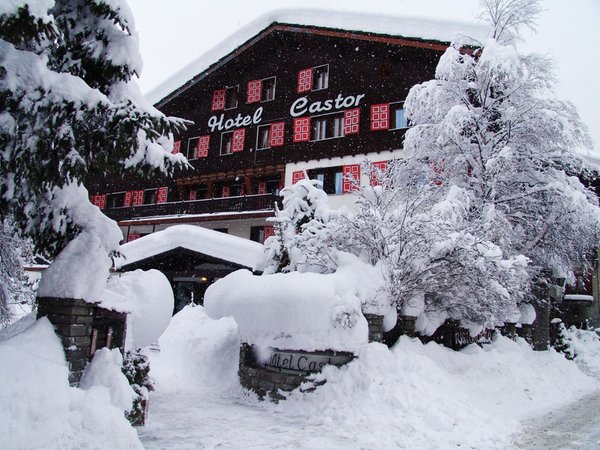 Foto invernale di presentazione Hotel Castor