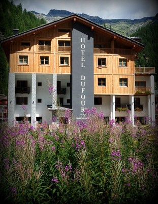 Foto esterno Hotel Dufour