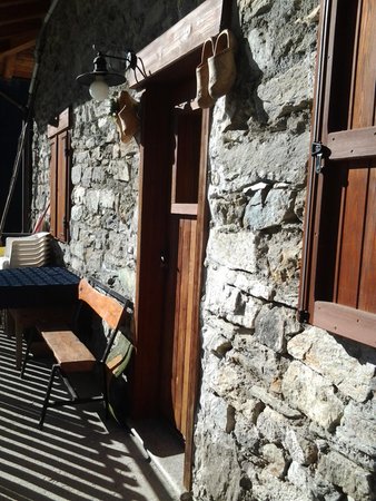 Foto Außenansicht Bed & Breakfast La Borma di Pombo