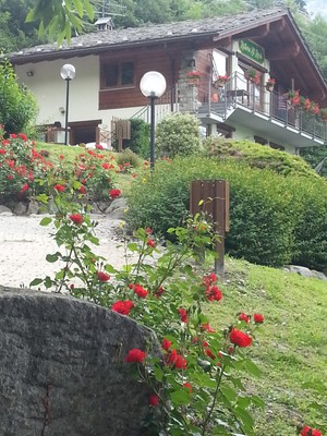 Foto Außenansicht Zimmervermietung Ristoro Saint Roch