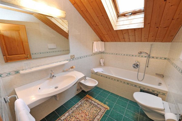 Foto del bagno Appartamenti Cesa Pana Mountain Lodge