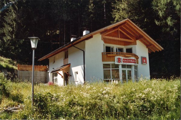 Foto estiva di presentazione Appartamento Otto Bachmann
