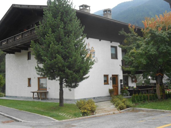 Foto esterno in estate Bachmann Otto