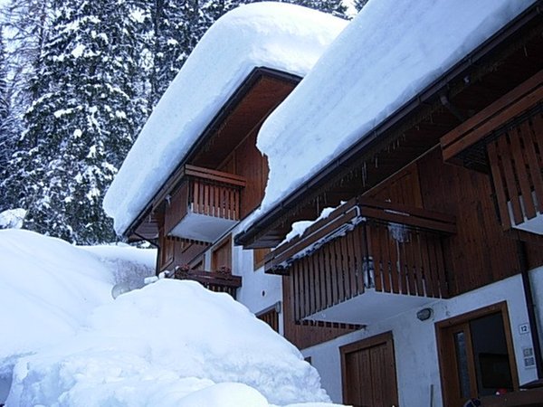 Foto esterno in inverno Baita