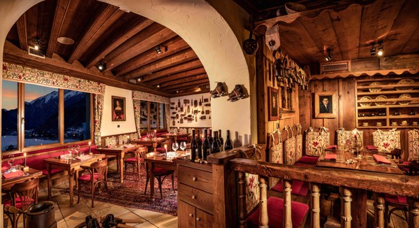 Il ristorante Cogne (Gran Paradiso) Bar à Fromage, restaurant de montagne