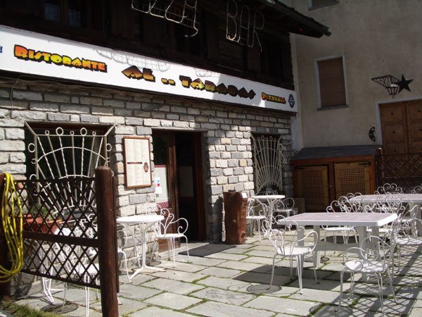 Foto estiva di presentazione Ristorante Pizzeria Al Tarabas