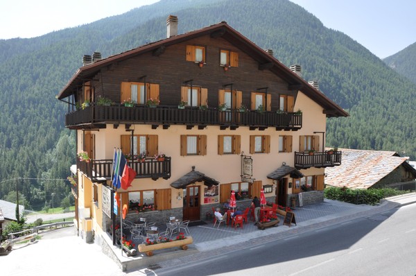 Foto esterno Ristorante Mont Velan