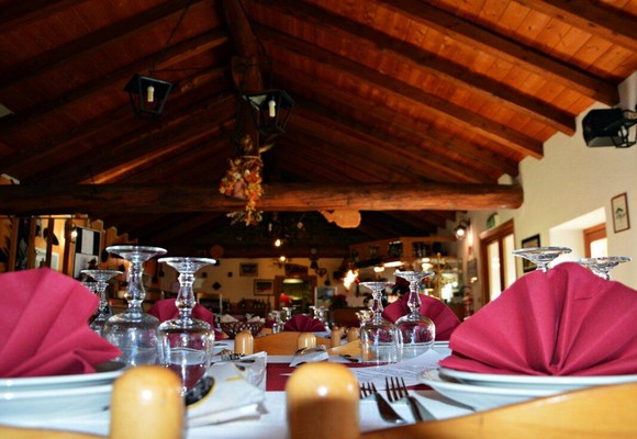 Il ristorante Saint-Rhémy-En-Bosses (Gran San Bernardo) Arp du Jeu