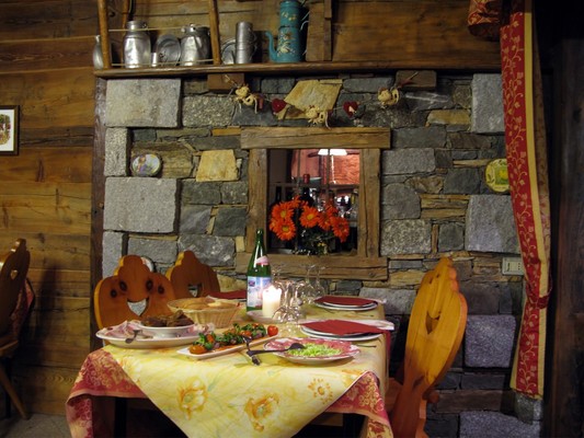 Il ristorante La Salle (Monte Bianco) La Jolie Bergère