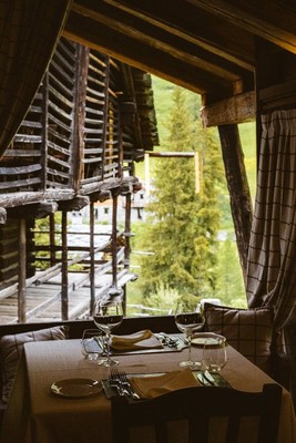 The restaurant Champoluc/Ayas/Antagnod (Monte Rosa) Lo Pejo