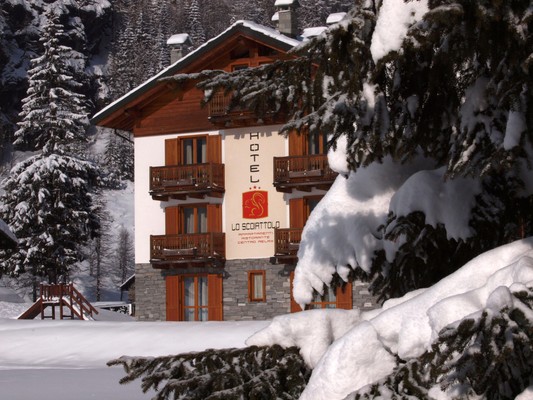 Foto esterno Ristorante Lo Scoiattolo