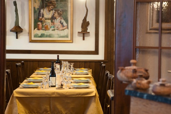 Das Restaurant Champorcher (Valle Centrale) Brasserie Château
