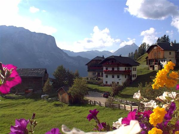 Position Farmhouse B&B + Apartments Maso Arslada Badia - San Leonardo