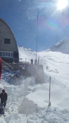 Foto esterno Rifugio con camere Vittorio Emanuele II