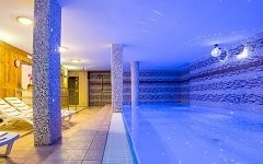 Foto della piscina coperta