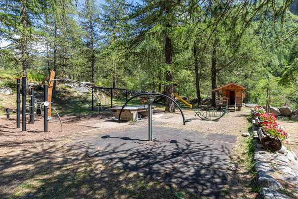 Foto vom Kinderspielplatz