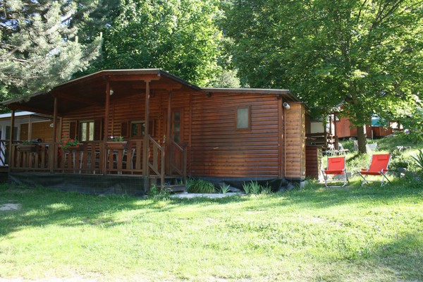 Foto Außenansicht Camping Tunnel International