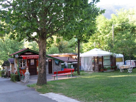 Foto Außenansicht Campingplatz Monte Bianco