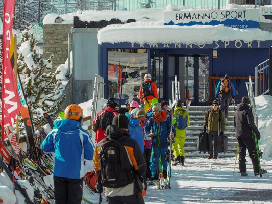 Foto esterno Noleggio sci Ermanno Sport