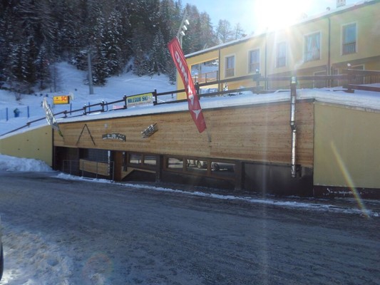 Foto esterno Noleggio e ski service La Soletta