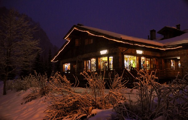 Foto Außenansicht Skiverleih und Ski Service Due Elle